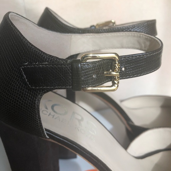 Michael Kors NIB 7.5 open toed brown platform - Picture 3 of 7